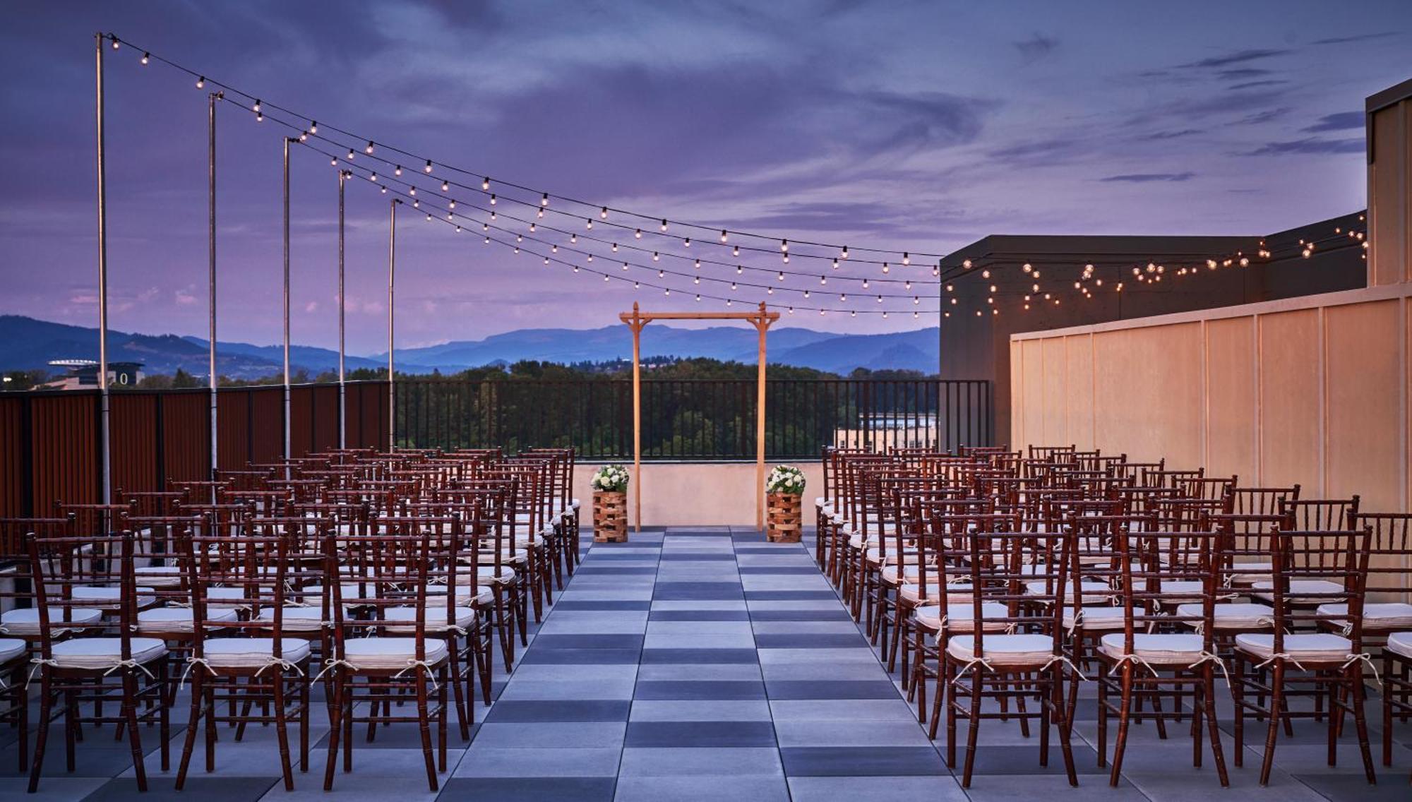 Graduate By Hilton Eugene Exterior foto